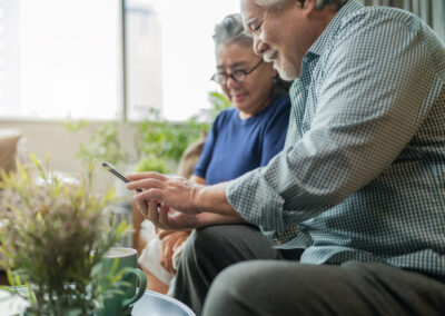 Cómo incorporar tecnologías a la vida de las personas mayores